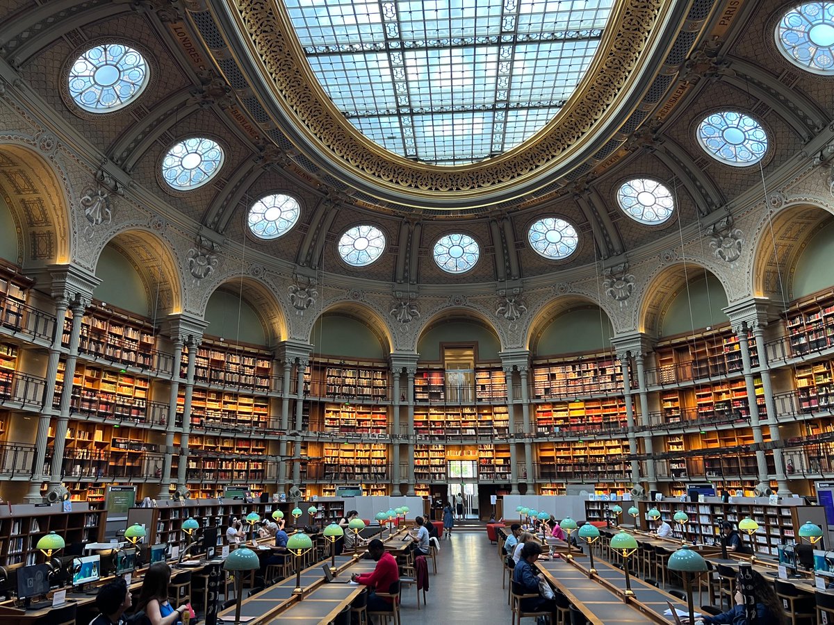Thesis writing spots don’t get much better than this 📚 

<a href="/laBnF/">Bibliothèque BnF</a>