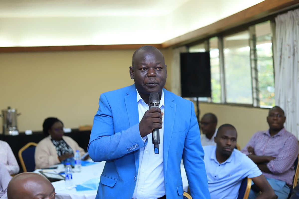 chapterfourug's tweet photo. This morning, we joined @ICNLAlliance &amp; partners for the 3-day USAID/CSSA National Conference on enhancing civil society’s contributions in Uganda. Chapter Four’s @glolaker briefed participants about what we’re doing under the project to support CSOs.

#CivicSpaceUG | #Uganda https://t.co/h2YT9mBLju