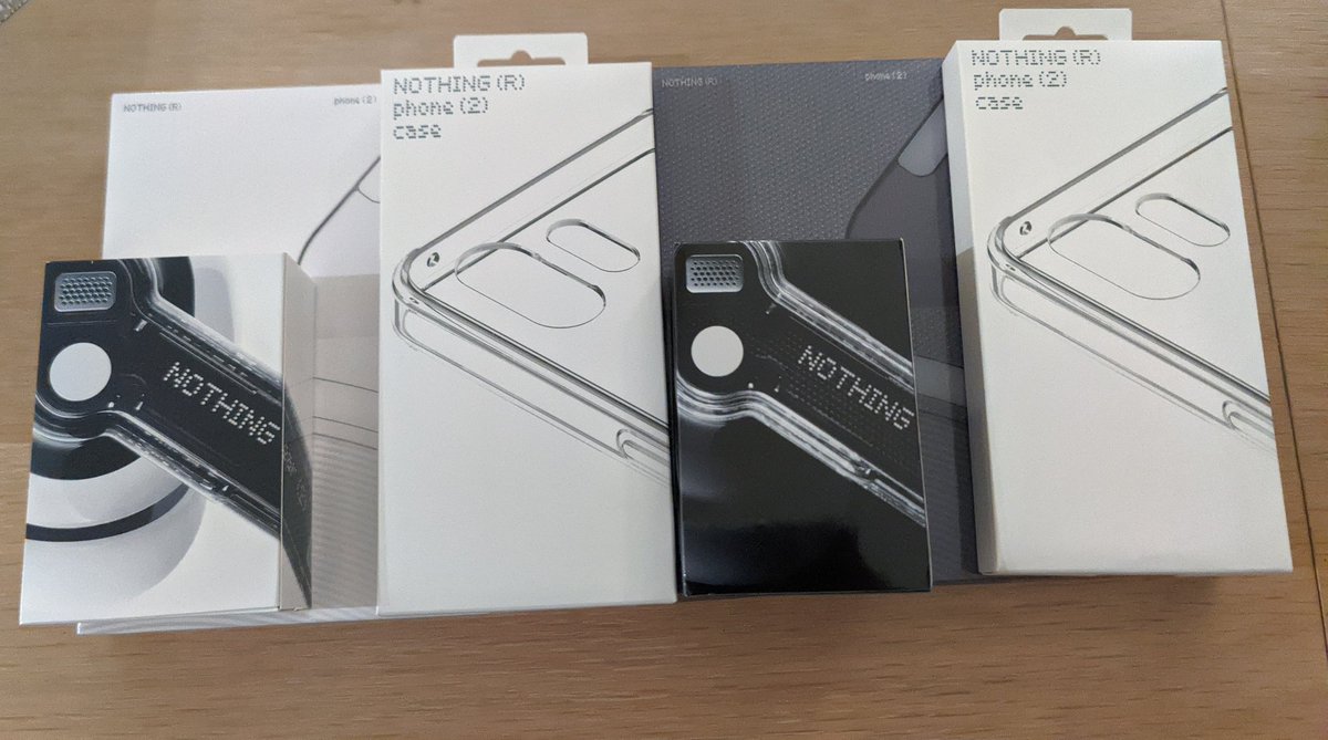 richramo's tweet photo. The day has come for the wifey &amp; I to switch from @oneplus to @nothing #newadventure #nothing2 https://t.co/P0e7lIBNi5