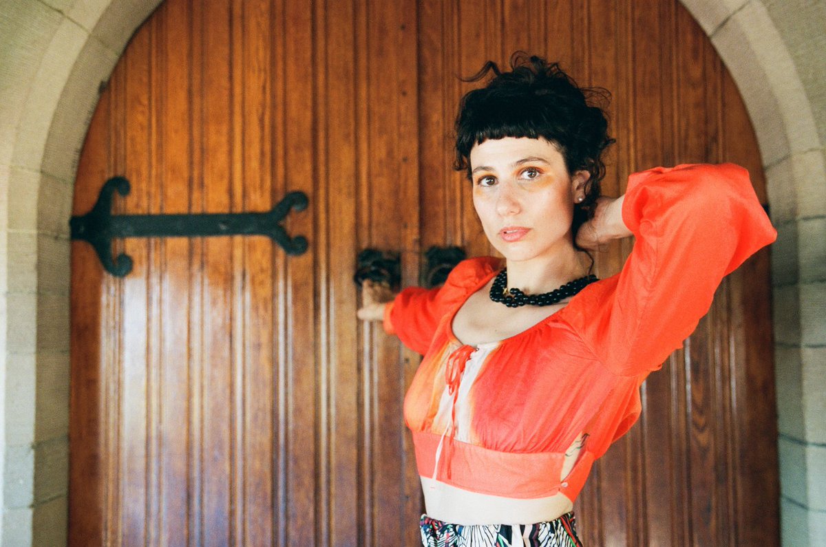 propaganda_site's tweet photo. When she's not performing as a classical music artist, Lisel combines ambient and electronic music with a touch of pop to explore vocal music, creating expansive and elegant pieces along the way.
Latest addition to our site at https://t.co/X1p5kH7syX
#tPsNewEntry #Lisel https://t.co/2ZyIJfU5XJ