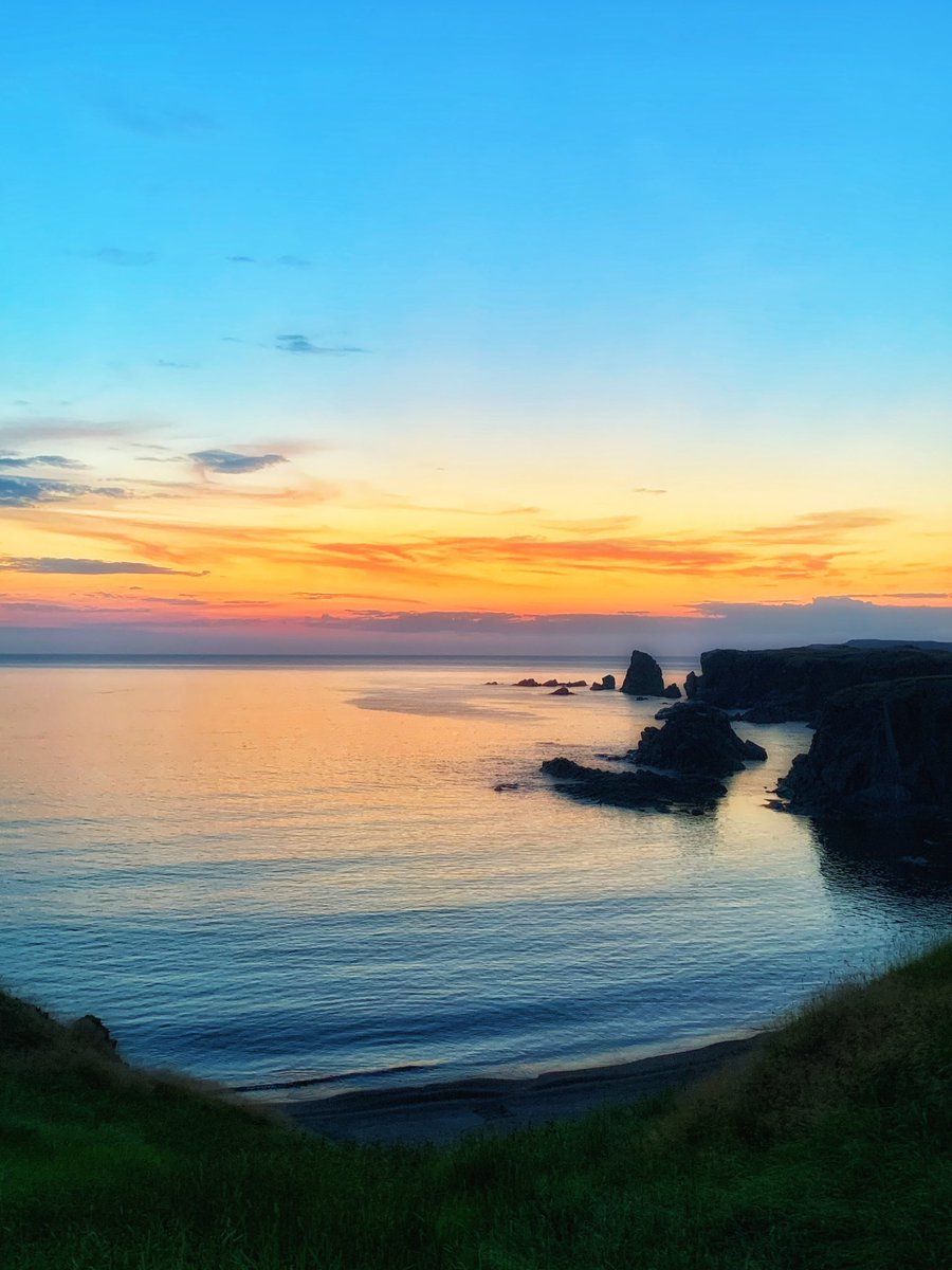 GrayMarker99's tweet image. Pre-Dawn (5AM) views from Lance Cove here in Bonavista this morning. Heading to Cape Bonavista to photograph the sunrise. Have a great day! 
#ShareYourWeather
