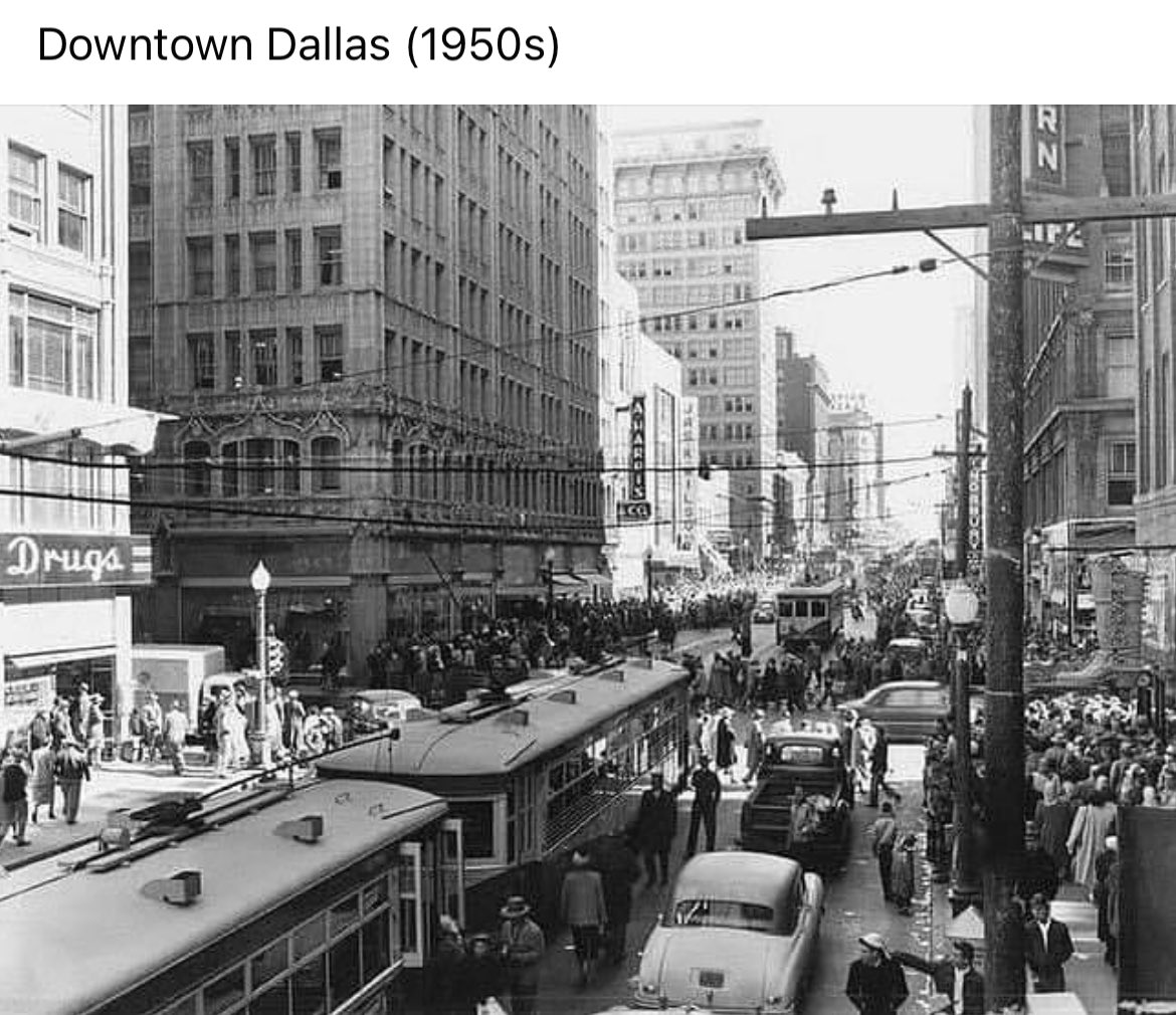 bluelofts's tweet photo. Well…Downtown Dallas was full of lively activity and very busy in the 50’s before the suburbs were introduced!!! #downtowndallas  #HistoricPlaces https://t.co/hnHT01uZMJ