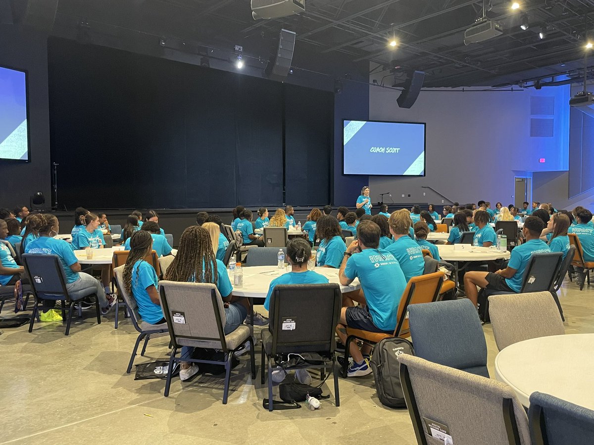 CHighFB's tweet photo. @FBISDAthletics Leadership Summit 2023 is underway! Gonna be a great day!  First up, @MackeySpeaks of the @2Wordstv curriculum! 
#FBISDFamily #GrowingLeaders
#EncouragingEquippingChallenging https://t.co/sTDLqSrTN8
