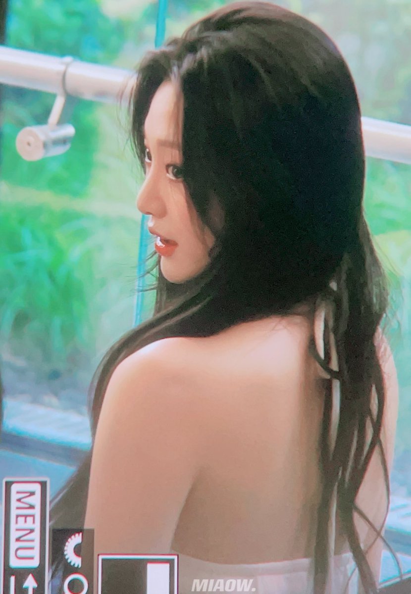 NINGNING Updates tweet media