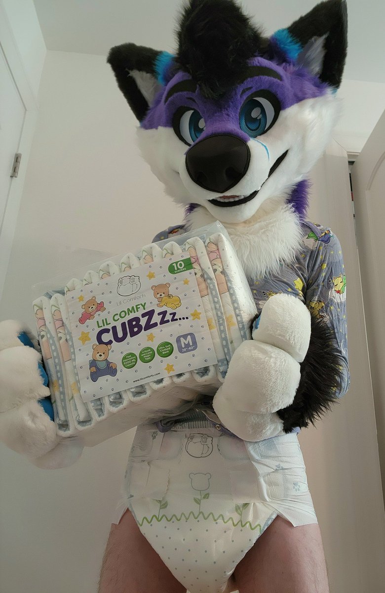 TheSmolEclipse's tweet photo. New @LilComforts cubz diapers! https://t.co/KXXnGY42uW