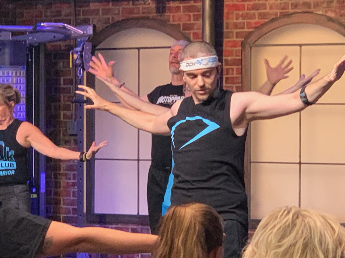 DDPYoga's tweet photo. Gettin' Loud and Hulkin' It Up with @kaydrith at the World Famous @ddpypc  last night! 🌎 💎 🙌 💥 

Did you hear us all the way from Smyrna? 😆 📢 💪
#DDPYworks #DDPY #DDPYPC #IMpossible https://t.co/LhOEy1hrsN