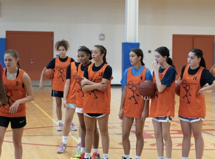 SeanSticksSmith's tweet image. #SticksSkillTraining 

📍Scranton 
🗓️ 8/26

 @NEPA_Elite used the Eastern PA Showcase as a foreshadowing of what we all just witnessed this summer. 

After putting the nation on notice @Castellani34 &amp;amp; @KayliMchugh are 🔒 in to end the summer w/ me.

Info: sticksskillstraining.ryzerevents.com