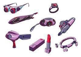 notgwendalupe's tweet photo. I wanted the Totally Spies gadgets so bad as a kid https://t.co/cvF0lSY9a8