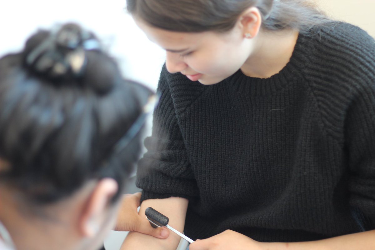 NU_Nephrology's tweet photo. Yesterday, #SciHigh wrapped up the third and final session with #ProjectSynapse, a youth outreach initiative inspiring students to pursue #neurosurgery.
Scholars explored the brain, spinal cord, and performed neurological exams.
A huge thank you to the Project Synapse team!🥼 https://t.co/bgPhu4npHc
