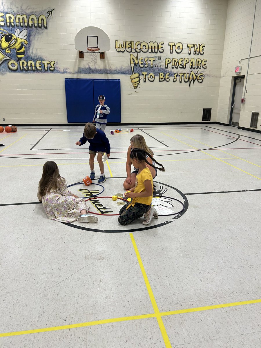 gagne_s's tweet photo. Summer Learning fun! Thanks to our educators, volunteers and community partners for making it such a positive experience for our students. #rcdsb https://t.co/ZiNjM5t3OP