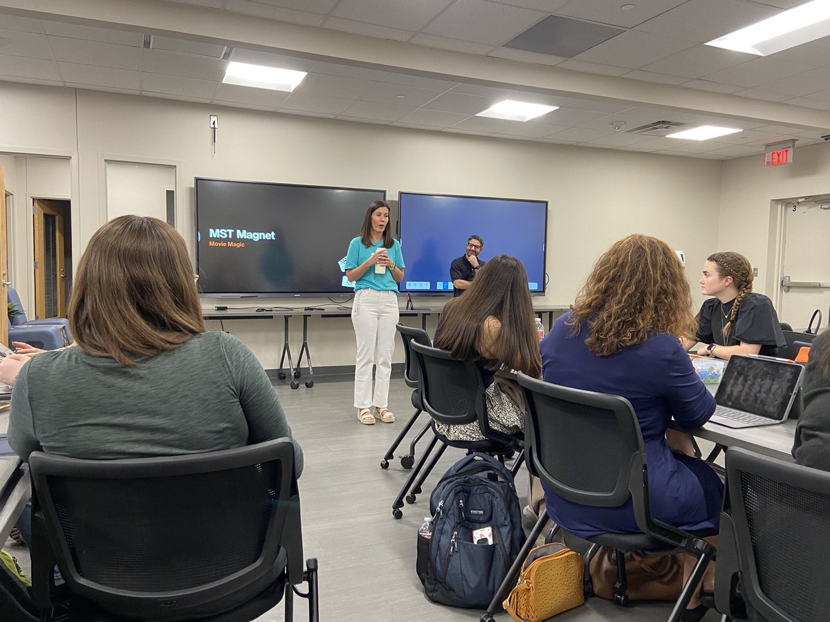 lauren_bolack's tweet photo. @MSTMAGNET is ready for some great learning with @AlexRosansky . We are excited to see how we can maximize the use of our Apple resources. #MSTShinesBright #appledistinguishedschools @its_morgancave @tayloryourteach https://t.co/WuHAURfny5