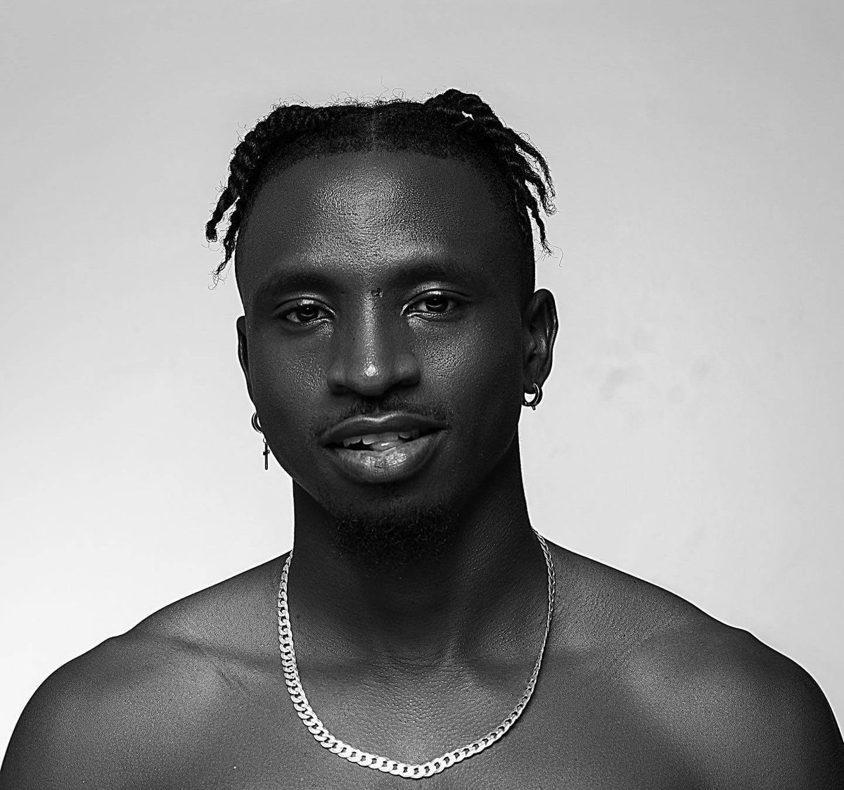 912CroozeFM's tweet photo. #TheAfricancountdown #Np7 #BeatifulMami @RickmanMaverick https://t.co/CwDqulJ7Pa
