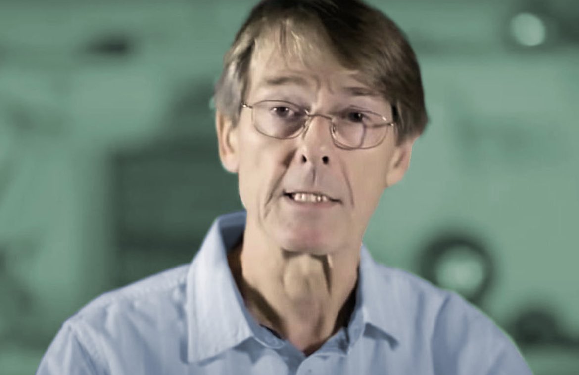 Liz Churchill tweet media