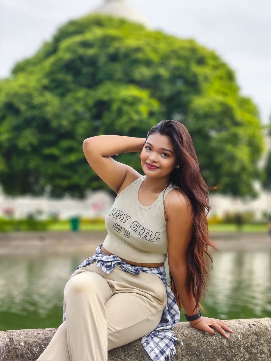 RohitSharma1785's tweet photo. Going somewhere to visit with friends and family? And don't feel like carrying a camera or heavy equipment to capture the memories?
When ever you have All in one Device
#OPPOReno10Series from which you can #MakeEverySceneSpectacular
#MakeEverySceneSpectacular #OPPOReno10ProPlus5G https://t.co/fwYA9NdziI