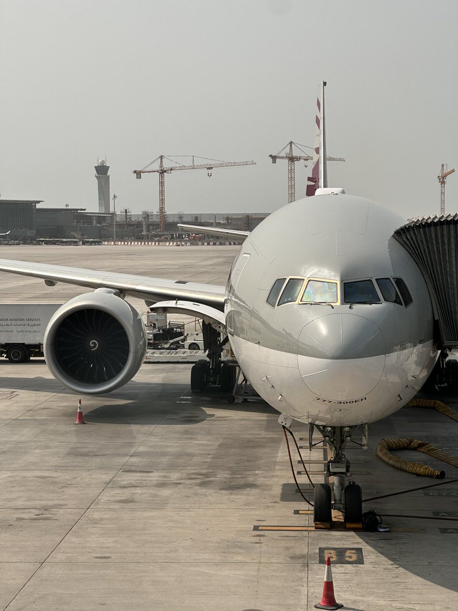 Taking Qatar’s Comac C919 Super Airbus 797 to Sheffield. This plane is 51 years old and was originally delivered as MD-11 but now identifies as a boat. Cuz stating facts is considered click-bait these days 😂