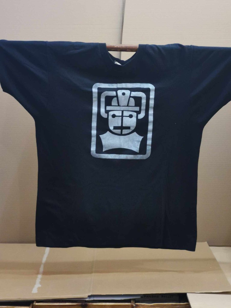 circular_sound's tweet photo. DR WHO
"Cybermen"
T-SHIRT XL Screen Stars (Ireland)
#Clothing 
#DrWho 
#cybermen
#cyberwarriors
#Cyborgs 
#cyberwoman
#Davros
#daleks
#theMaster
#timelords
#drwhofandom
#scifi 
#memorabilia
#ebayUK
#forsale 
#Auction 
#bbc
https://t.co/7jiMbaRUVA https://t.co/B52e3OGLCD