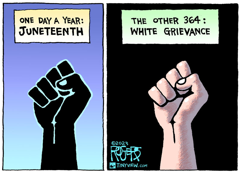 My @TinyviewComics cartoon published 6/20/23. #Juneteenth2023 #Juneteenth #WhiteSupremacy #slavery #racism #WhiteGrievance #BLM #Emancipation https://t.co/6oamZ3Uira