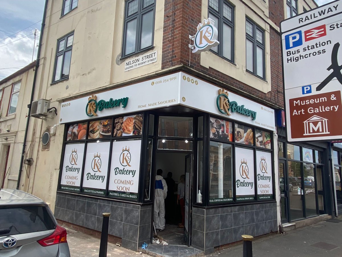 wordcrafts_'s tweet photo. Tray sign with illuminated built up letters, projecting sign and window vinyl graphics, all produced and installed 😍🥪🍞 #signage #vinyls #graphics #installation https://t.co/B08Pr6VXvq