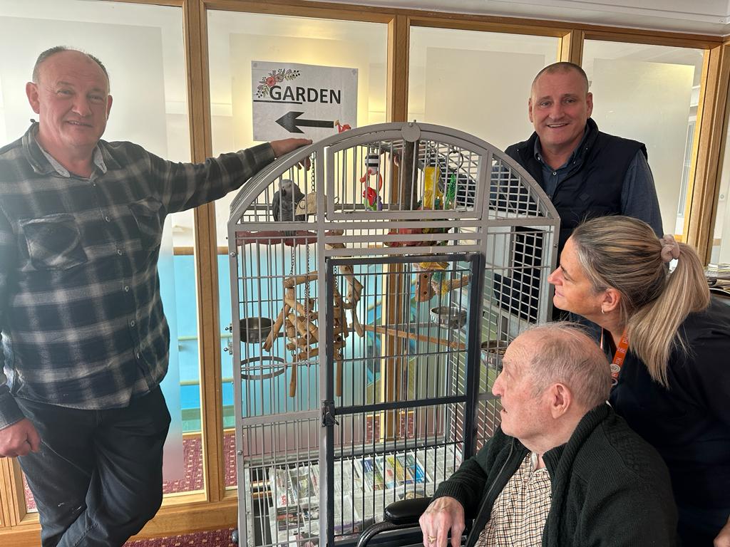 ProvinceofCandW's tweet photo. The residents of Scarbrough Court received a nice surprise today receiving a donated parrot from the members of our province. 

We hope the parrot brings joy and Companionship to all the residents 👌🏼

#Freemasons https://t.co/FJXjbe0x2Y