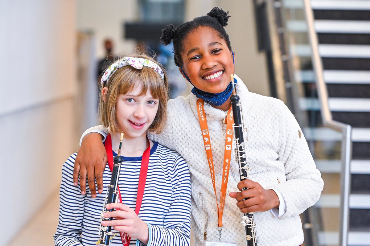 YoungRWCMD's tweet photo. Do you know a young musician? Then share the news - applications for our music courses for September are open!
https://t.co/UTIfQ9mYE2 https://t.co/9YKwNBdk6P