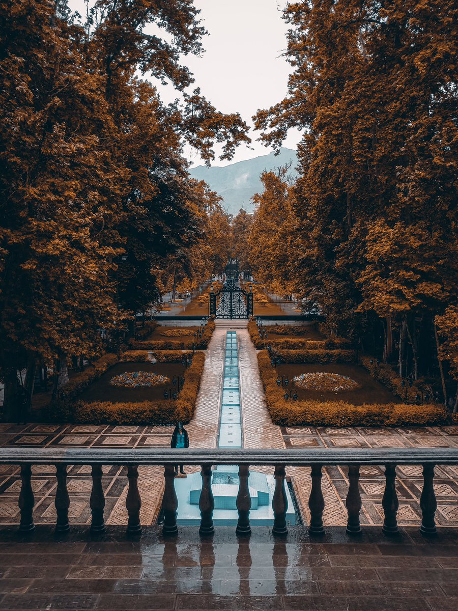 Ferdows Garden in Tehran, Iran

📸 Khashayar Kouchpeydeh