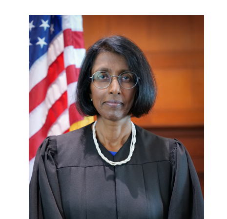 iowabar's tweet photo. #ISBA member Meghan Malloy interviewed Iowa Court of Appeals Judge Vaitheswaran upon her retirement after 24 years on the bench. Discover highlights from her 24 years on the bench in this issue of the #IowaLawyerMagazine.

https://t.co/ZPMwbgtecA https://t.co/OpO812VWU2