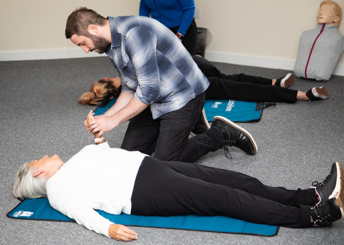 VA_SLAN's tweet photo. ππ₯°A special thank you to our friends at @SES12EK for coming to VASLan and delivering a fantastic First Aid course this week.
Our team enjoyed the course whilst gaining valuable skills and understanding of how to deliver First Aid.
#southlanarkshire #thirdsector #VASLan https://t.co/Qydt1M4277