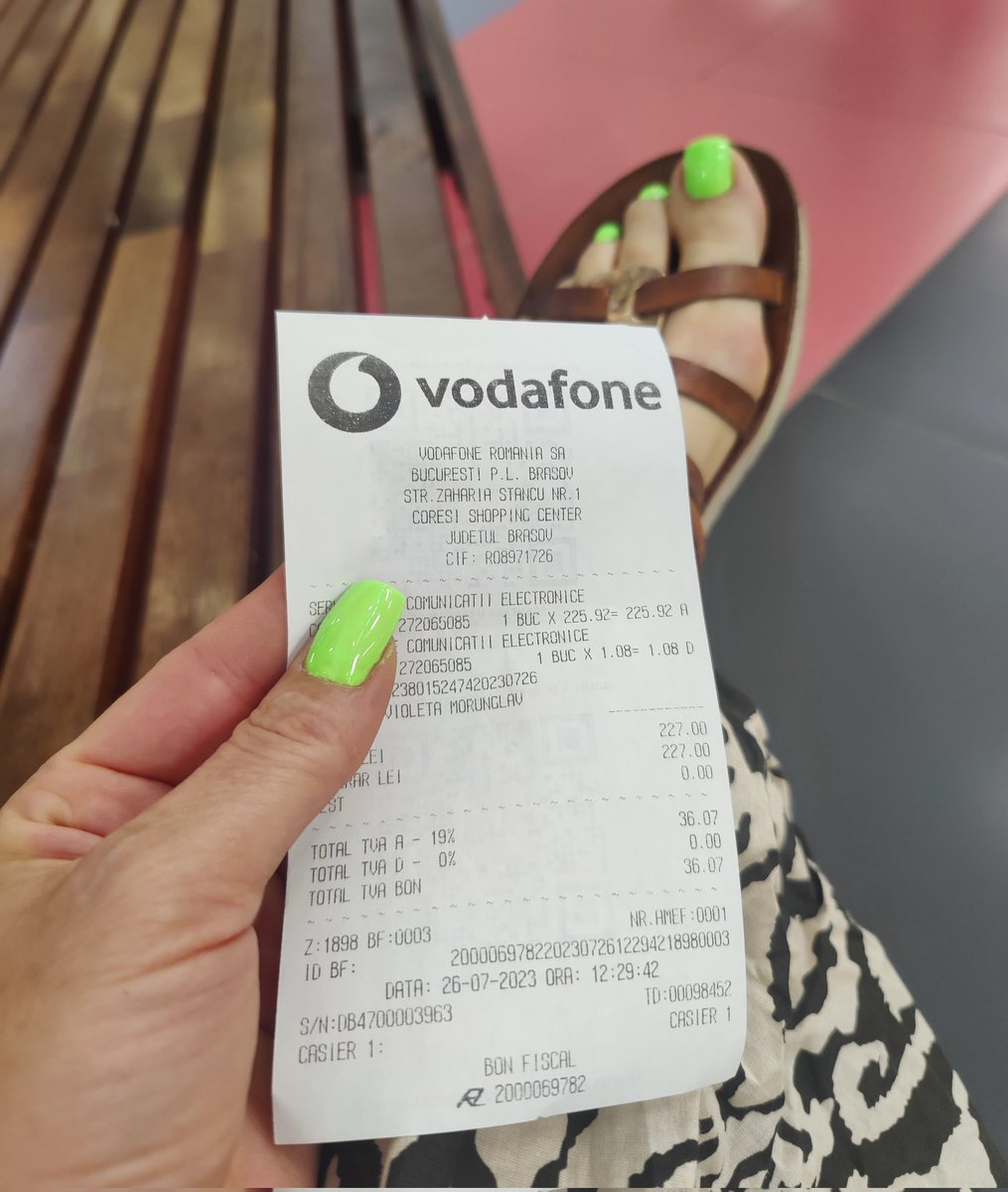 QueenMaria1111's tweet photo. Be a good obidient and pay my my Vodafone 📞
#pigpay #slut https://t.co/m7EOUbNRAM