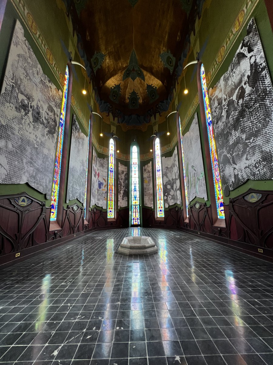 CapAgdeTourisme's tweet photo. POUR LE PLAISIR !
Les lumières dansent au salon de musique du Château Laurens 🥰 
Infos > https://t.co/C7gyK0g1DP
📷 OTCAM https://t.co/j1elaI684n