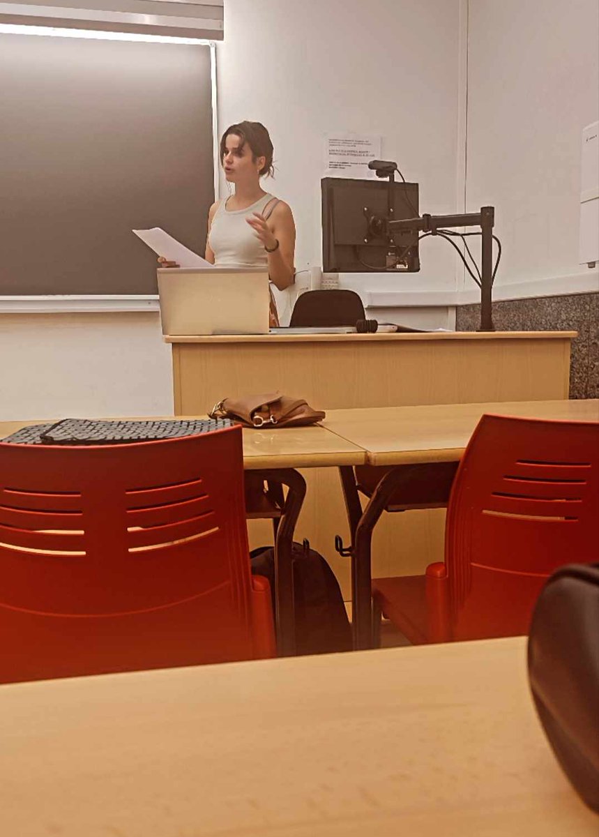 Just had the opportunity to present my work based on my Ph.D. research (for the first time!) at the #dnc5aled congress on "Discourse and their impacts on a world of multiple crises." <a href="/DiscourseNet/">DiscourseNet</a> <a href="/UV_EG/">Universitat València</a> 

✍️Note to self: stress = unnecessary