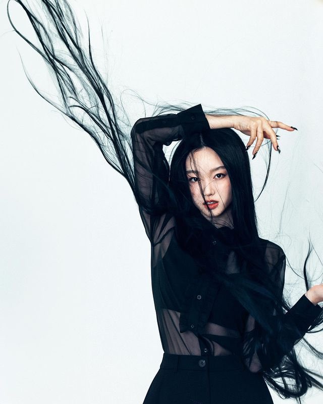 loonapress's tweet photo. [IG] 230726 #Gowon on photographer mu_gung Instagram update #1 

#이달의소녀 https://t.co/mq6avewzfp