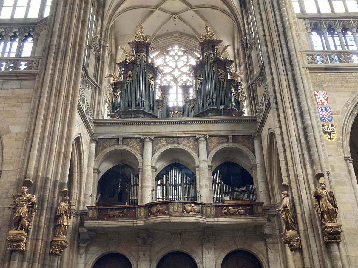 euro_tour's tweet image. プラハ(🇨🇿チェコ)。
聖ヴィート大聖堂。
