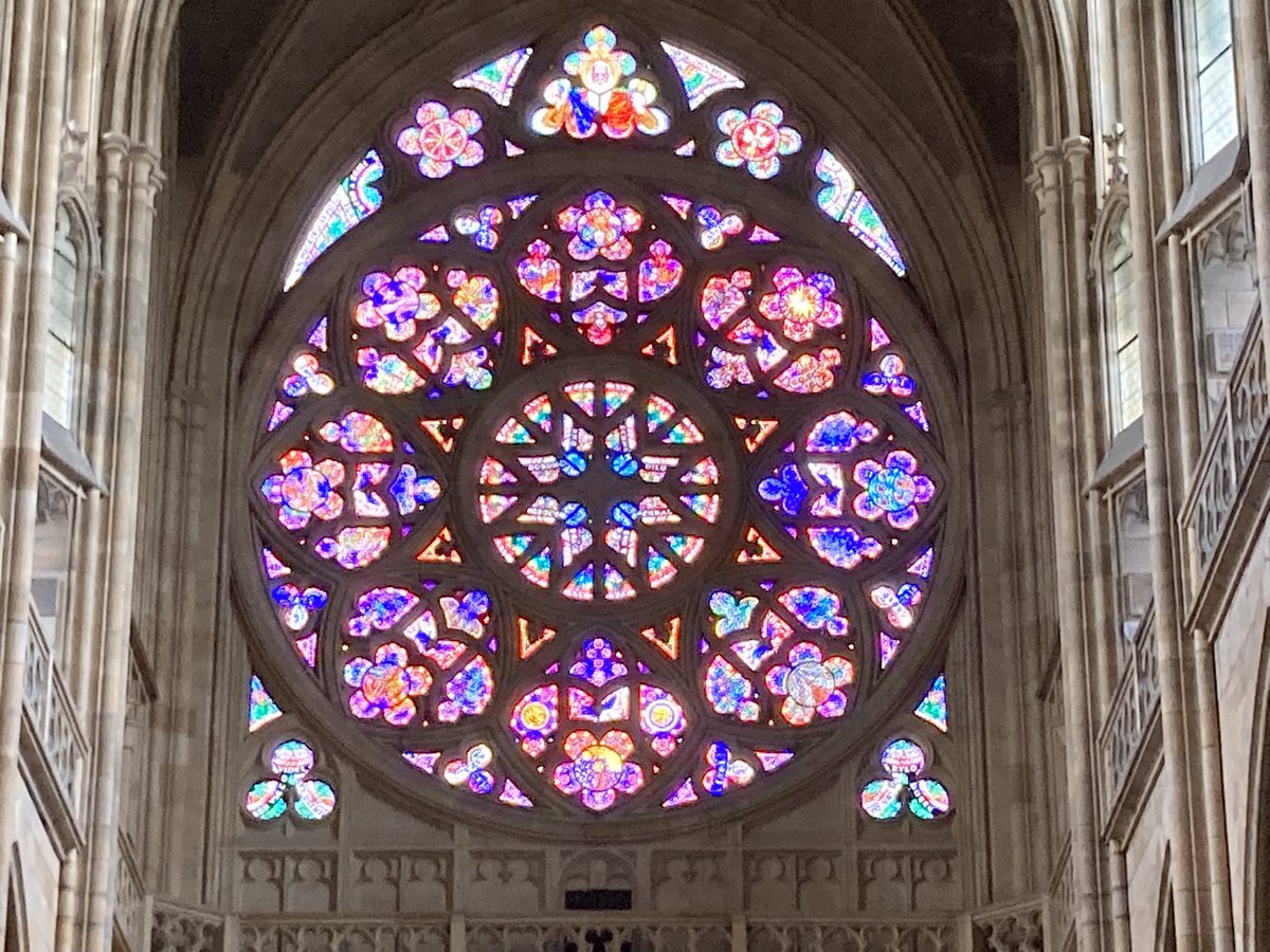 euro_tour's tweet image. プラハ(🇨🇿チェコ)。
聖ヴィート大聖堂。