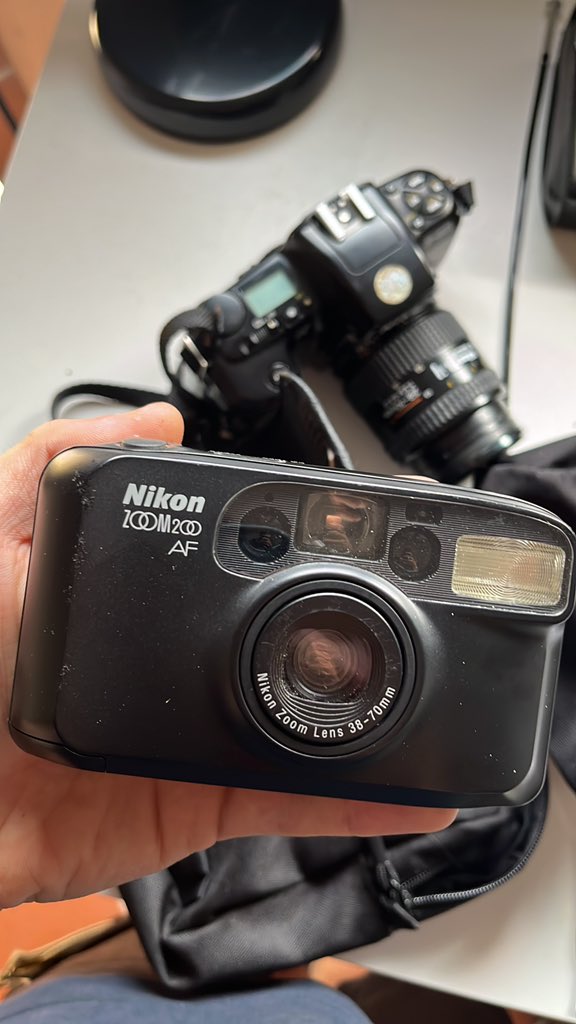 samgaleffi's tweet photo. my grandfather gifted me some vintages 🎞️ https://t.co/QiPM8JizcK