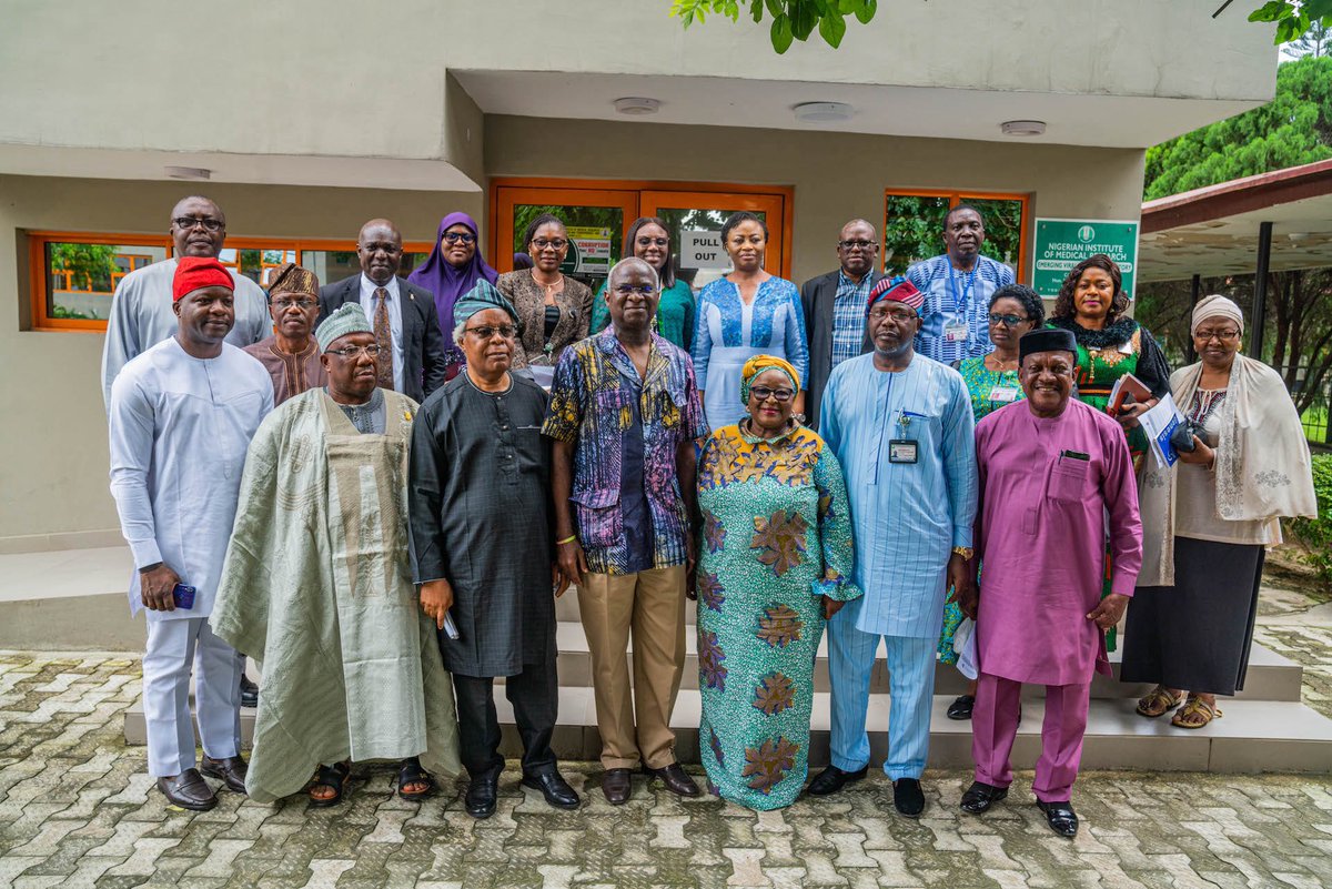 shigisege's tweet photo. PICTURES: FASHOLA, GUREJE, OTHER NIMR FOUNDATION BOARD OF TRUSTEES  MEMBERS ON WORKING VISIT TO THE NIGERIAN INSTITUTE OF MEDICAL RESEARCH (NIMR) IN YABA, LAGOS https://t.co/qzrpDRYSPd