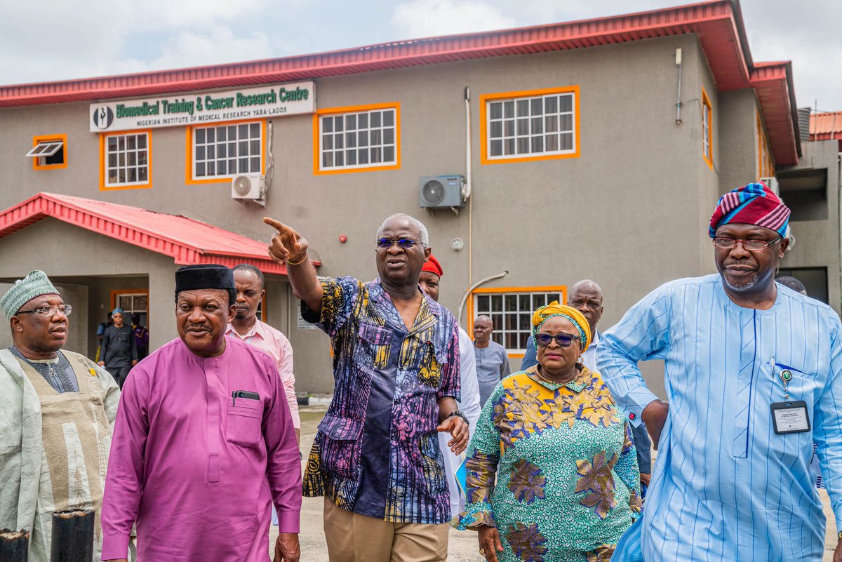 shigisege's tweet photo. PICTURES: FASHOLA, GUREJE, OTHER NIMR FOUNDATION BOARD OF TRUSTEES  MEMBERS ON WORKING VISIT TO THE NIGERIAN INSTITUTE OF MEDICAL RESEARCH (NIMR) IN YABA, LAGOS https://t.co/qzrpDRYSPd