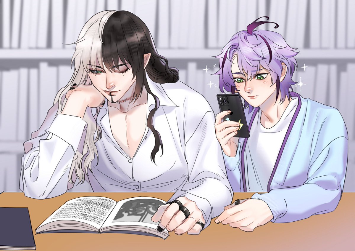 /นึกว่าหลับอยู่ก็เลยแอบขยับไปใกล้ๆ ถ่ายรูปมือลงโซเชี่ยลบ้าง 

🍽️ : ฉันอาจมีพรสววรค์ด้านการขโมยแหวน

(cms. : kamon)