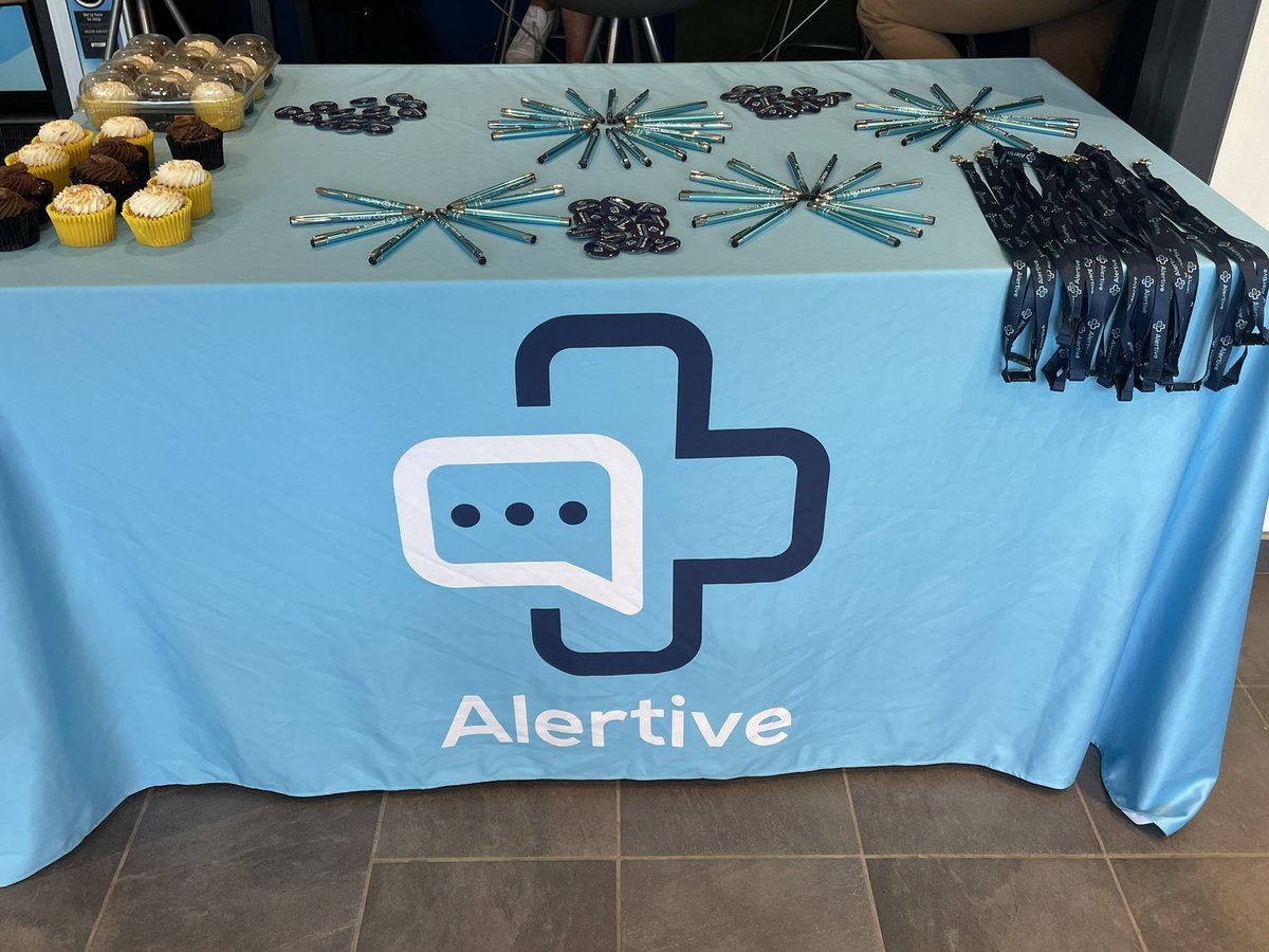 Today is day one of two at Pinderfields Hospital at <a href="/MidYorkshireNHS/">Mid Yorkshire Teaching NHS Trust</a>. Come and chat to us and grab a cake or a any freebie to understand how to use <a href="/AlertiveComms/">Alertive</a> in new and exciting ways! 🤓.