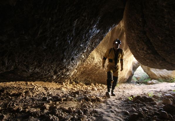 Costa_Almeria's tweet photo. 📣🌍 ¡Ven y explora un tesoro escondido en Almería: las Cuevas de Sorbas! 

🕳️✨ Admira la asombrosa belleza de estas cuevas subterráneas, esculpidas a lo largo de siglos por la naturaleza. Descubre pasadizos intrigantes y maravíllate con sus formaciones únicas.

#CostaDeAlmería https://t.co/Y16k8dJht4