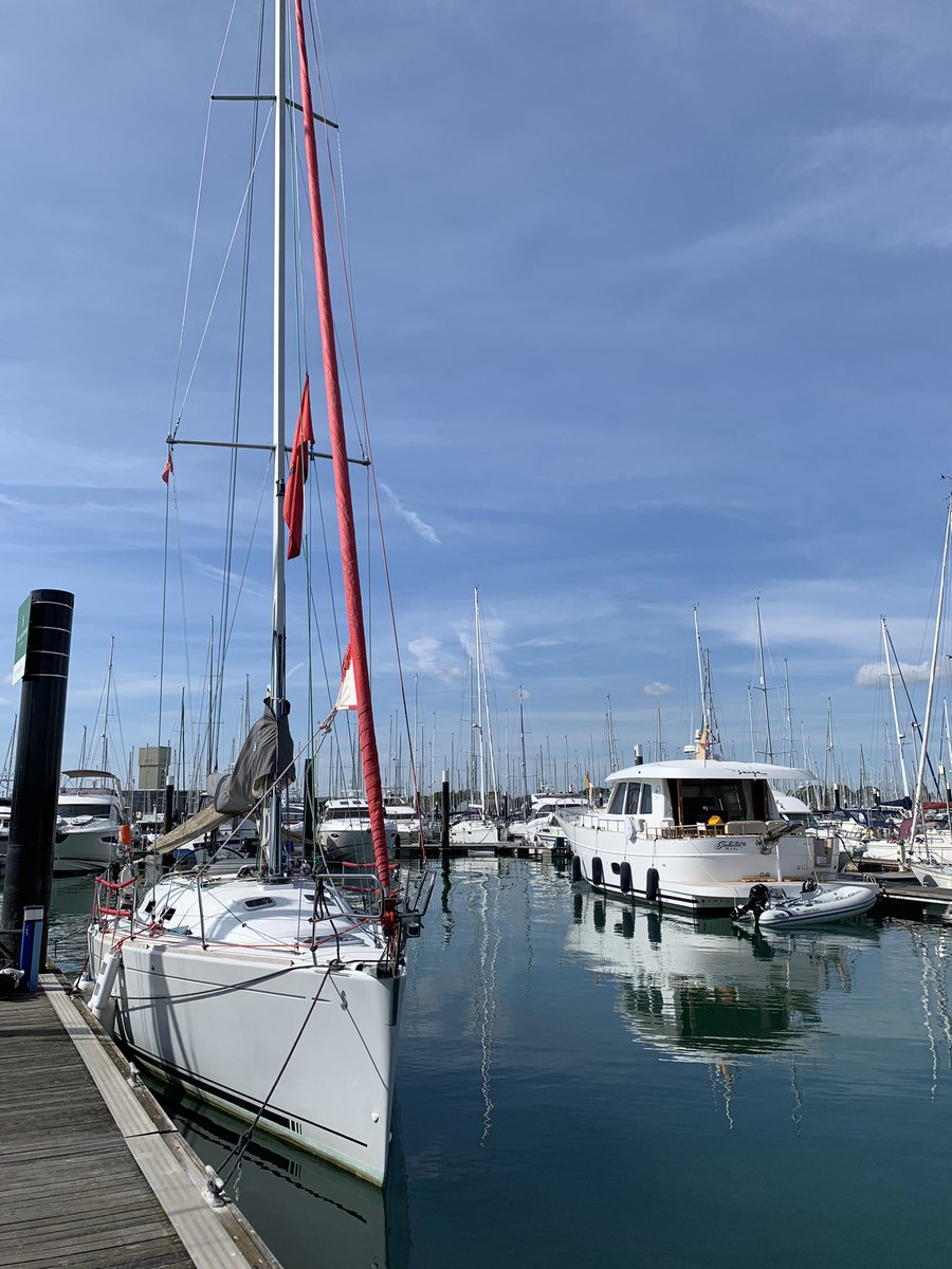 The Infantry Sailing Association tweet media