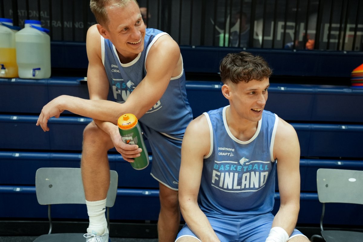 basketfinland's tweet photo. Another day on the practice court for #susijengi where the intensity is rising, players focusing but also having a good time with teammates.
Preparations towards @FIBAWC progressing! https://t.co/wEegVCtl9r