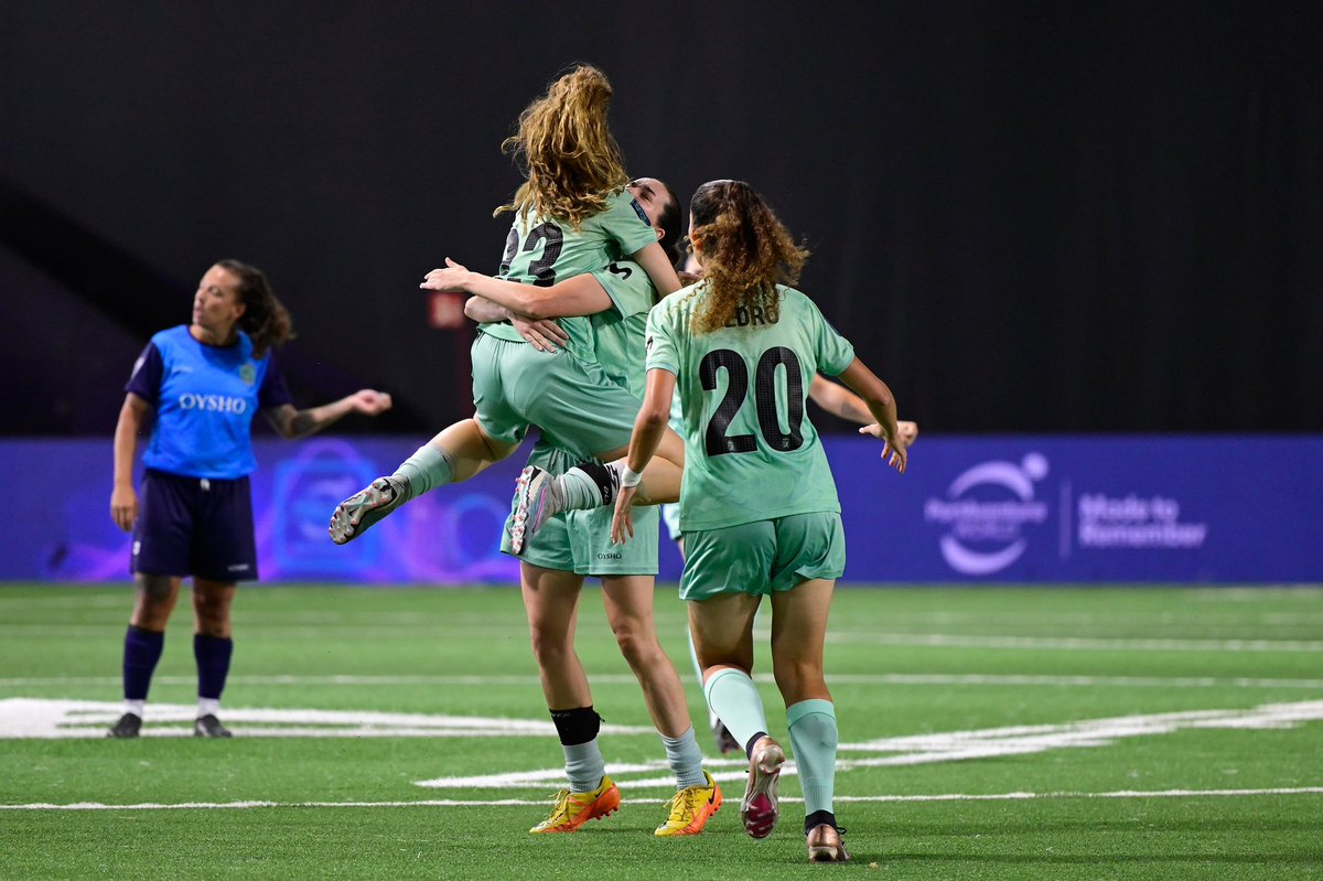 Por los que no creían pero mucho más por los que si lo hicieron.
Por cada mensaje de ánimos que nos habéis enviado y por cada persona que forma parte de esta familia.
¡Es nuestro momento! 💪🪵
#QueensLeague #LasTroncasFC #EsNuestroMomento