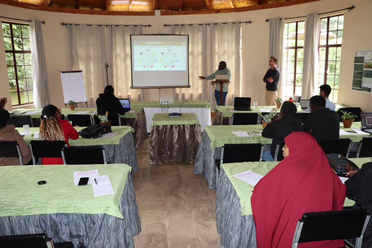 EAC_NTU's tweet photo. ICM Erasmus Final Symposium at Brackenhurst, Kenya https://t.co/Rl5x5ijLR7
@MazedaHossain https://t.co/Qt7Yk3drjg