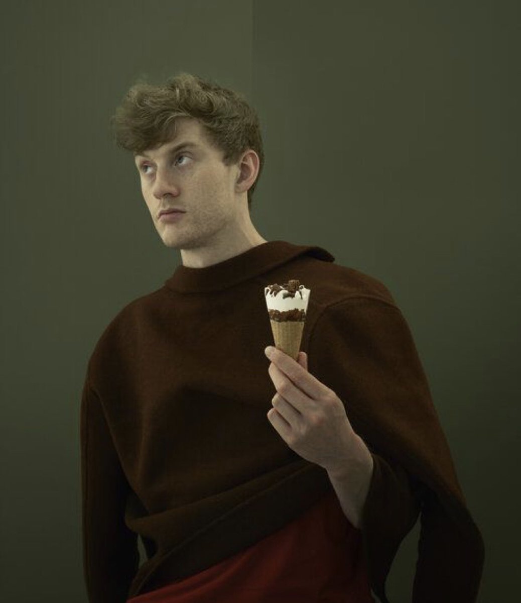 dailyacaster's tweet image. 