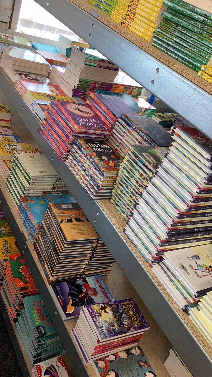 BookwormsTeam's tweet photo. School is out and it’s time to refresh those libraries. Email or message us to find out how we can help #schoolsout #schoolsupplies #library #libraryrefresh #newbooks #schoolbooks https://t.co/vAqX04wQ3m