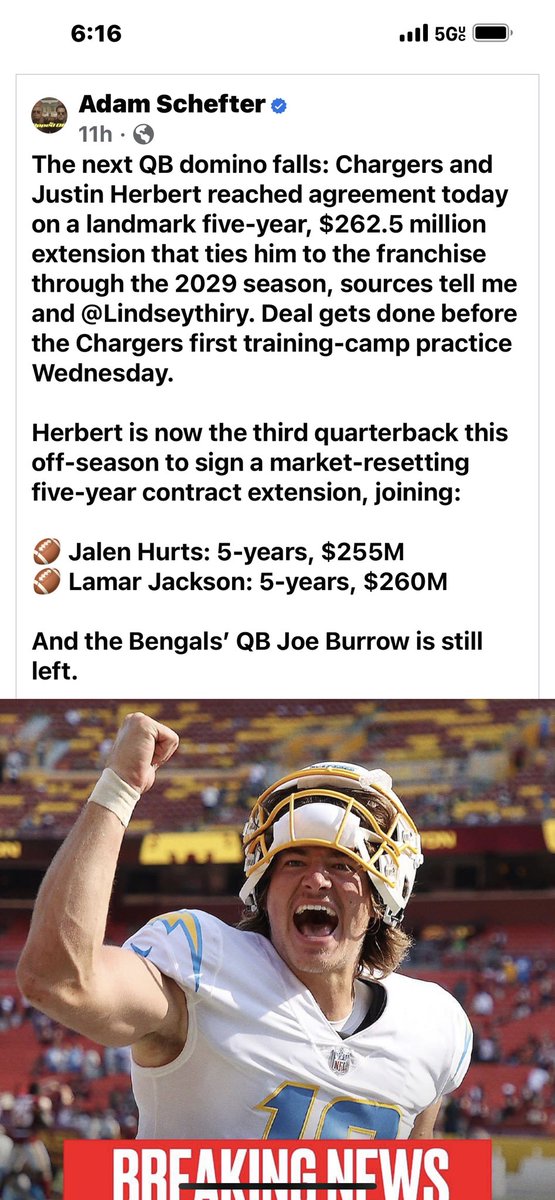 How is Joe Burrow going to count all that money with those tiny hands. https://t.co/oSuZOmzB0Z