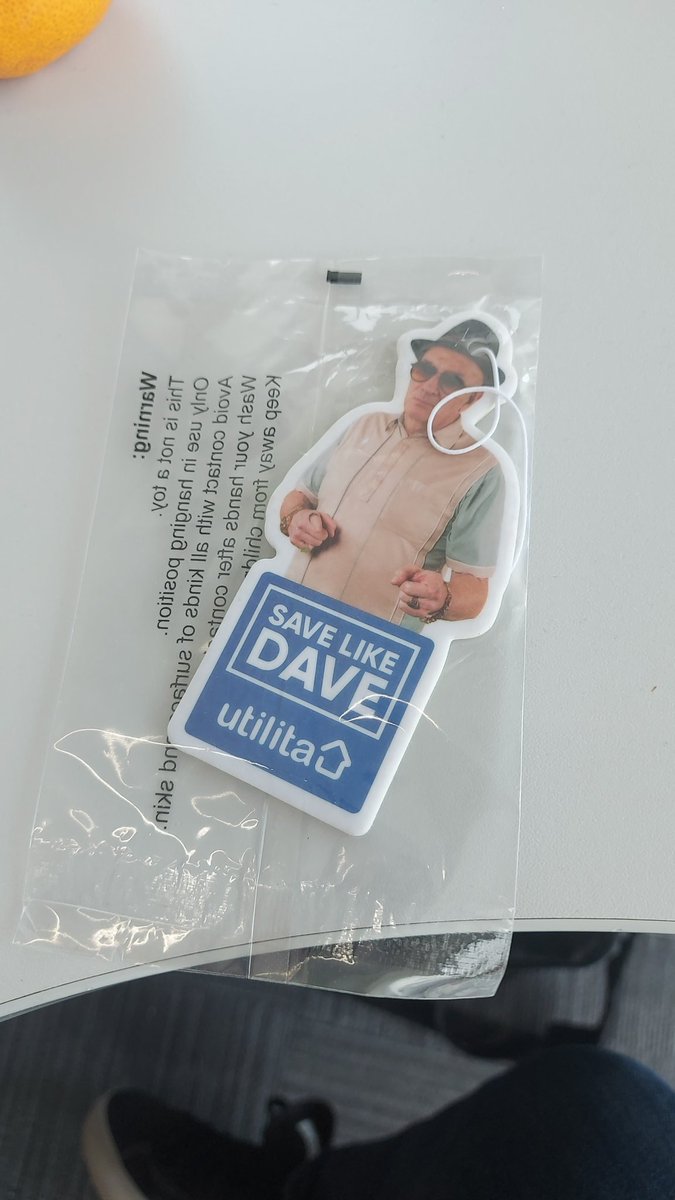 JemMaidment's tweet photo. Any self respecting car would have one... #savelikedave #thefastshow https://t.co/8L8ywJczdA