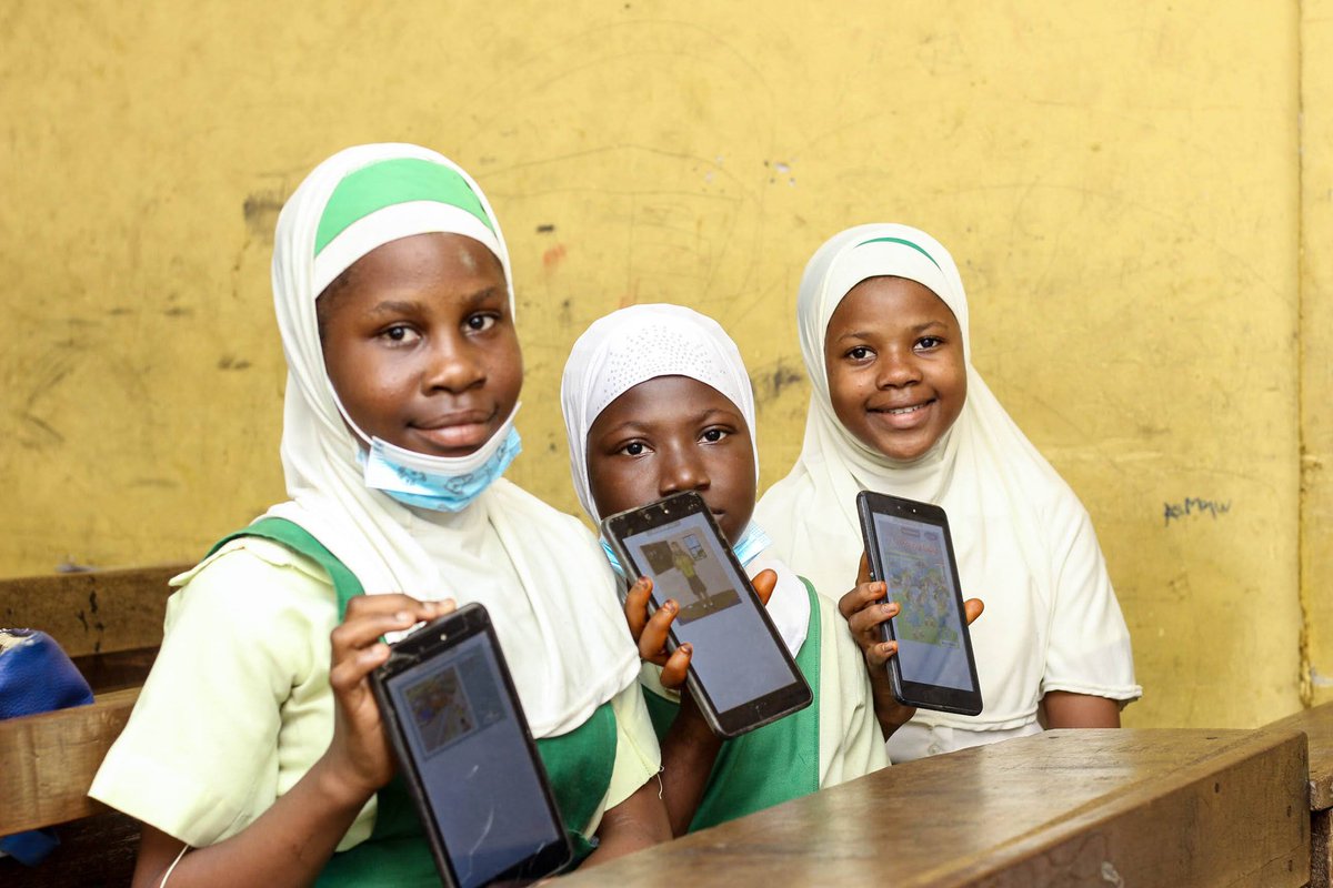 Reading is fun when you have someone to share it with. Share a book today and get children reading!

Start reading now at booksmart.world/free 

#photooftheday #digitalreading #freebooks #worldreaders #getchildrenreading