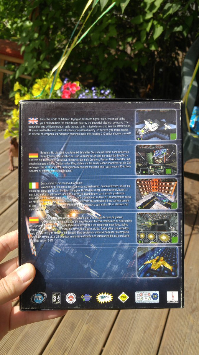 Thunder_Owl's tweet photo. Got one more #RetroGames #BoxedGame #AerialCombat #FlyingShooter that I did not have boxed in my collection: https://t.co/zUtbiVEVpf
