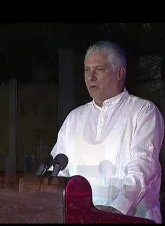 agnes_becerra's tweet photo. Amanece en Santiago de Cuba y el presidente @DiazCanelB pronuncia un discurso sentido y hermoso. #ConTodosLaVictoria https://t.co/6BcJgWTpa7